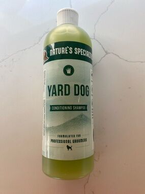 NEW Nature’s Specialties Yard Dog Shampoo